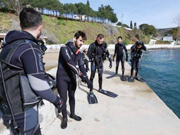 Sualtı İşleri Sanayi Dalgıçlarını Bekliyor