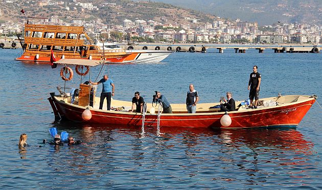 Vali dalış yaptı