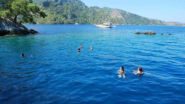 Turizmde Rusya pazarını geri kazandık, Avrupa pazarını kaybettik