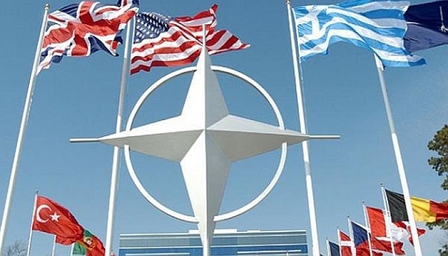 İşgal bahanesi: NATO gemileri