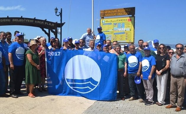 Altınovaya Mavi Bayrak asıldı