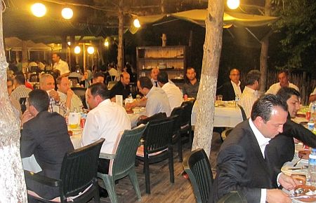 ARÜSDER üyeleriyle iftar yemeğinde buluştu