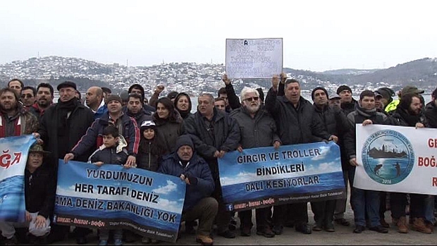 Olta balıkçılarından 'gırgır ve trol' protestosu