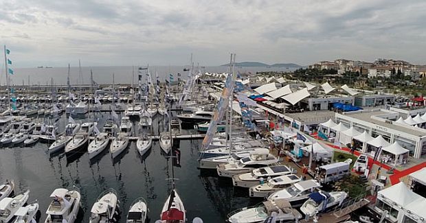 Boat Show 'ıslak' başladı