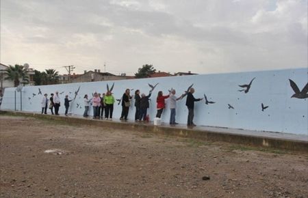 Burhaniye İskele Yat Limanı Boyanıyor