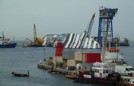 Costa Concordia Enkazı Kaldırılmaya Başlandı