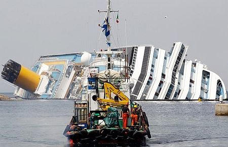 Costa Concordia'nın Enkazı Kaldırılıyor