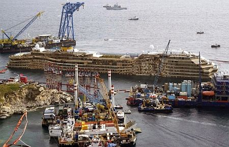 Costa Concordia'nın son durağı Cenova