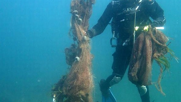 Çanakkale'nin adaları terk edilmiş ağlardan temizleniyor