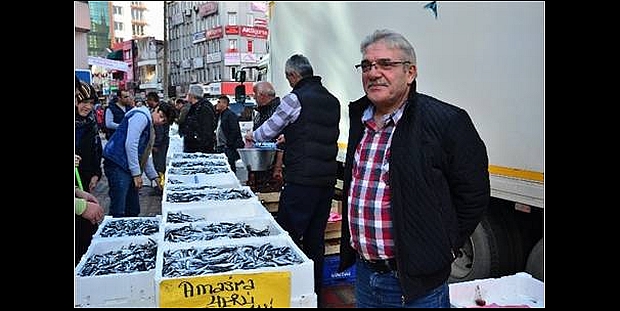 Balıkçı esnaftan bayat balık protestosu