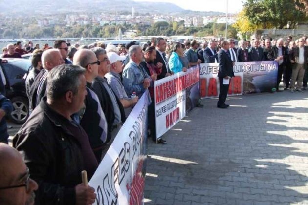 Gerzede Balık Çiftlikleri Protesto Edildi