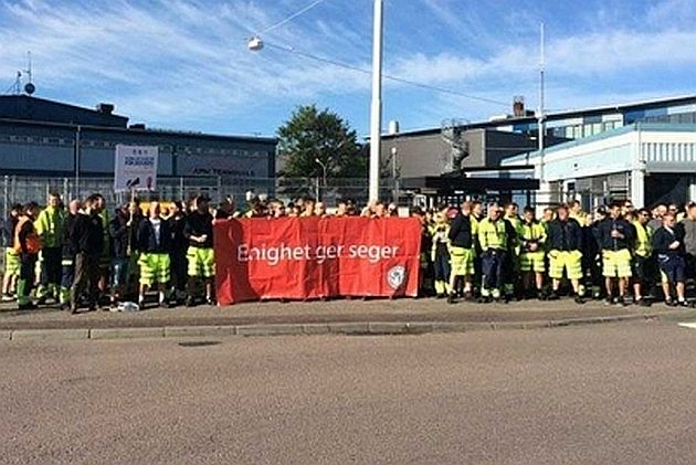 Sendika haklarını isteyen 160 liman işçisi işten atıldı