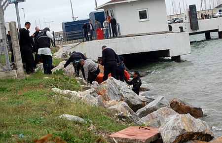 İDO Personeli Denizde Ceset Buldu