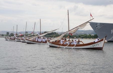 İzmir'in Kayıkları Yarıştı 