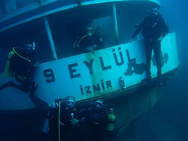 İzmir'in efsane vapurları hayat veriyor