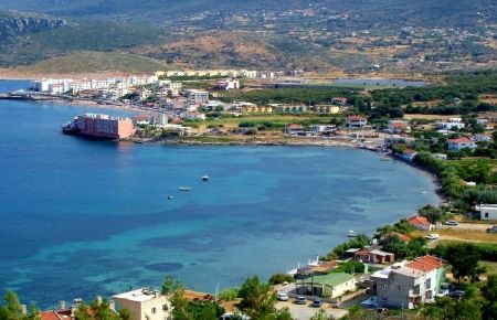 Karaburun'a 400 Yatlık Liman