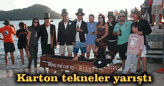 Karton tekneler yarıştı