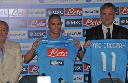 Napoli Futbol Takımının Sponsoru Oldu