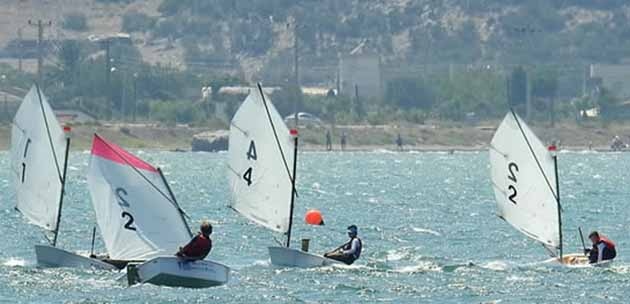 ''Türkiye Optimist Takım Şampiyonası'' İzmir'de Başladı