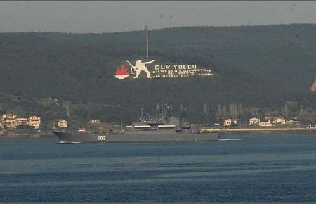 Rus Gemileri Çanakkale Boğazı'ndan Geçti