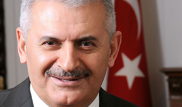 Binali Yıldırım, Twitter'i salladı