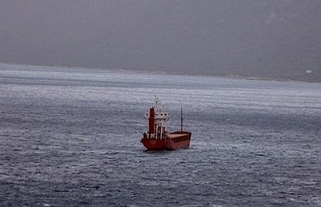 Silah Yüklü Türk Gemisi Durduruldu