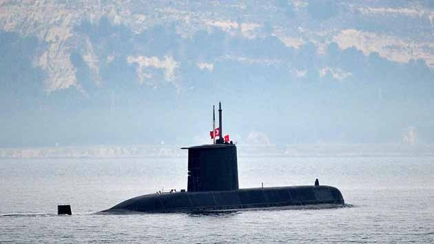 Türk Denizaltısı TCG Preveze Arnavutluk'ta