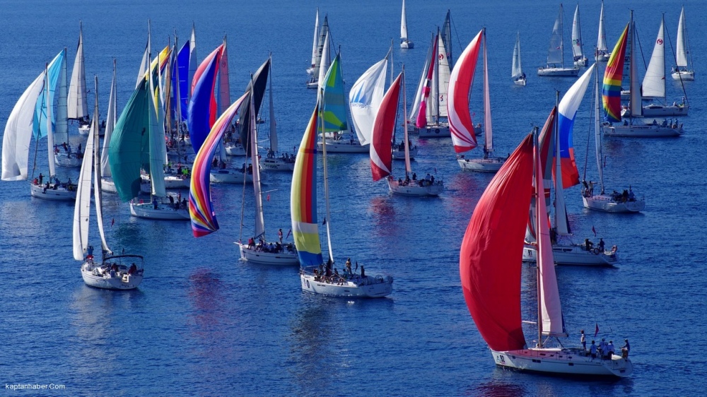 Türkiye Yelken Şampiyonası Çeşme'de başladı