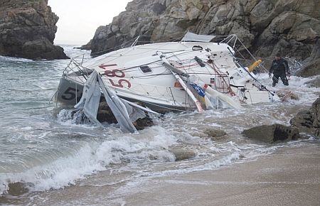 Yelkenciyi Fransız Deniz Kuvvetleri Kurtardı