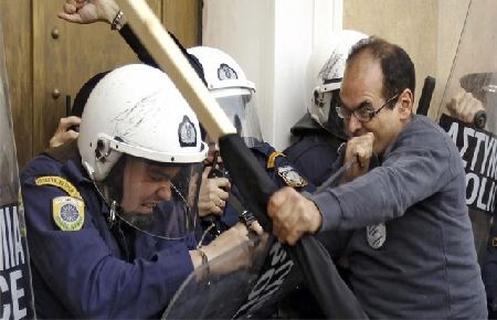 Tersane Çalışanlarından Protesto